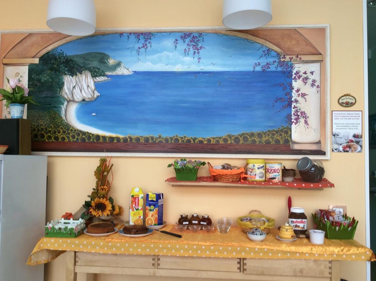 Locanda Del Picchio Лорето Екстер'єр фото
