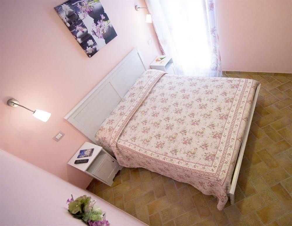 Locanda Del Picchio Лорето Екстер'єр фото